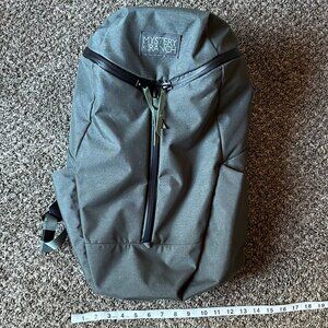 Mystery Ranch Back pack